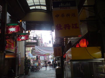 SN382201.jpg