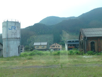 SN3J2323.jpg